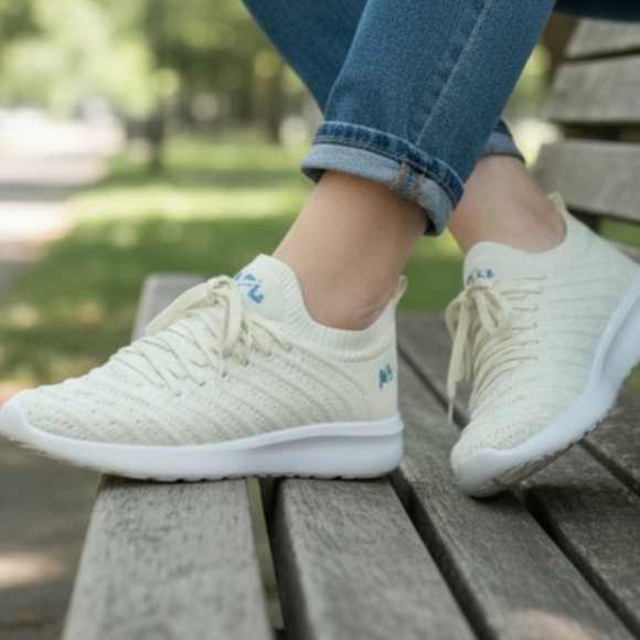 APL Shoes - NIB APL TechLoom Wave Women's 7.5 Ivory Cream Running Sneakers Slip-On